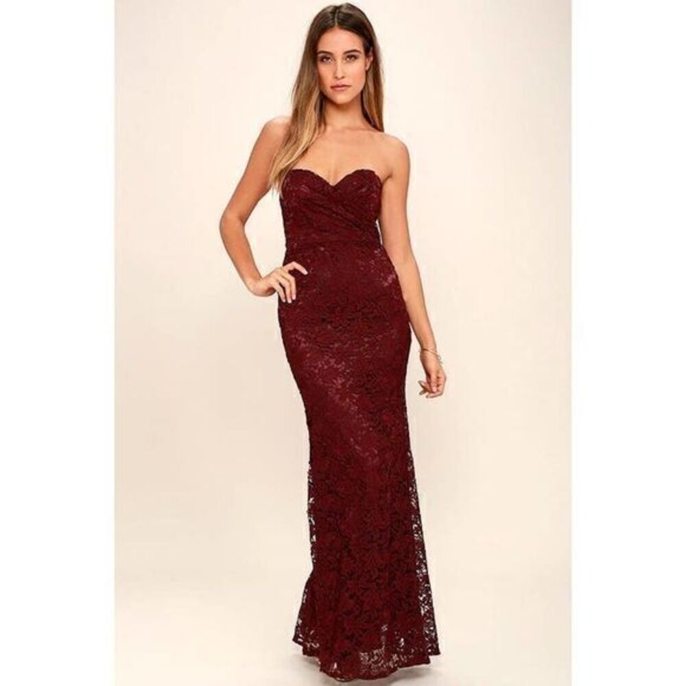 LULU's NWTΒ Inherent Beauty Burgundy Lace StraplessβMaxi Dress size
